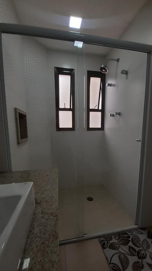 Lindo Flat No Edificio Cosmopolitan, Com Garagem E Piscina Lejlighed Santos  Eksteriør billede